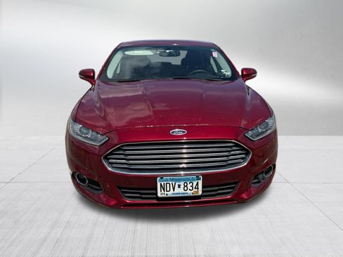 Used 2014 Ford Fusion SE w/ Equipment Group 202A FWD image 2