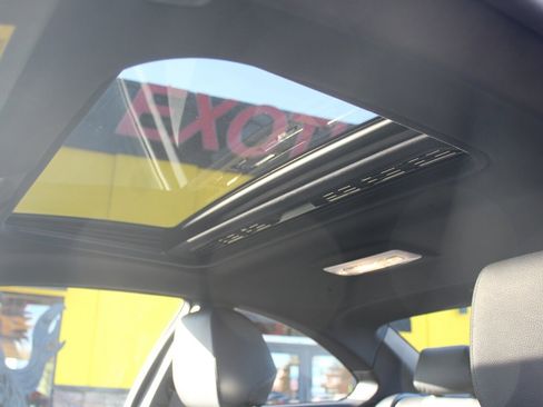 Used 2016 BMW M235i xDrive Coupe image 19