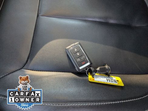 Used 2022 Jeep Grand Cherokee Limited 4xe image 38