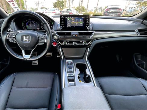 Used 2022 Honda Accord Sport image 14