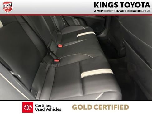 Certified 2025 Toyota Camry SE w/ Convenience Package image 11