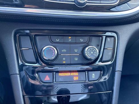 Used 2019 Buick Encore Preferred w/ Safety Package image 31