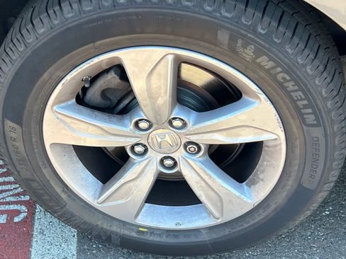 Used 2018 Honda Odyssey EX-L image 17