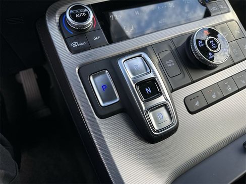 Used 2025 Hyundai Palisade Calligraphy image 20