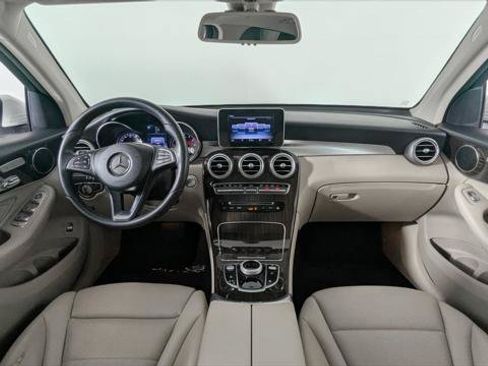 Used 2017 Mercedes-Benz GLC 300 image 27