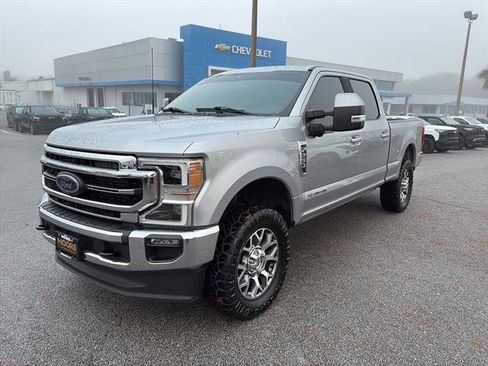 Used 2022 Ford F250 Lariat w/ Lariat Ultimate Package image 3