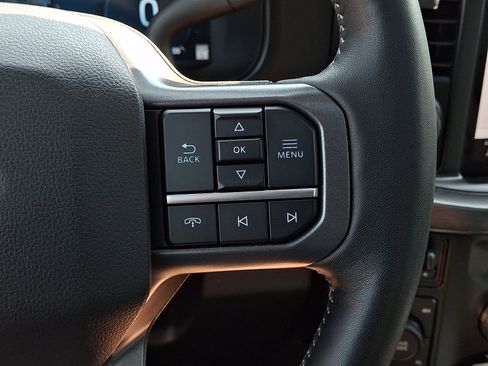 Certified 2024 Ford F250 Lariat w/ Lariat Ultimate Package AWD/4WD image 25