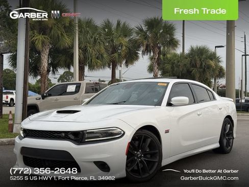 Used 2019 Dodge Charger Scat Pack w/ Technology Group RWD image 1