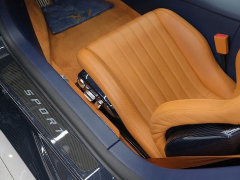 Used 2020 Bugatti Chiron AWD/4WD image 28