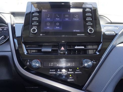 Certified 2024 Toyota Camry SE FWD image 18