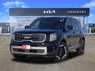 Used 2023 Kia Telluride EX video 1