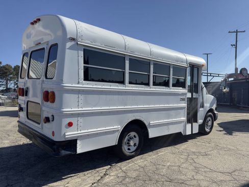 Used 2007 Chevrolet Express 3500 w/ School Bus Package image 6