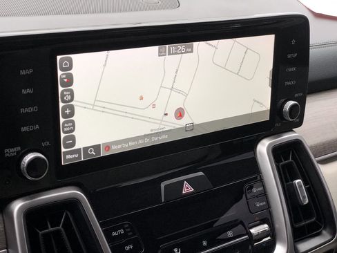 Used 2022 Kia Sorento S image 22