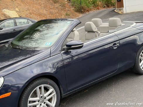 Used 2009 Volkswagen Eos Lux image 35