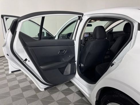 Certified 2025 Nissan Sentra S FWD image 39