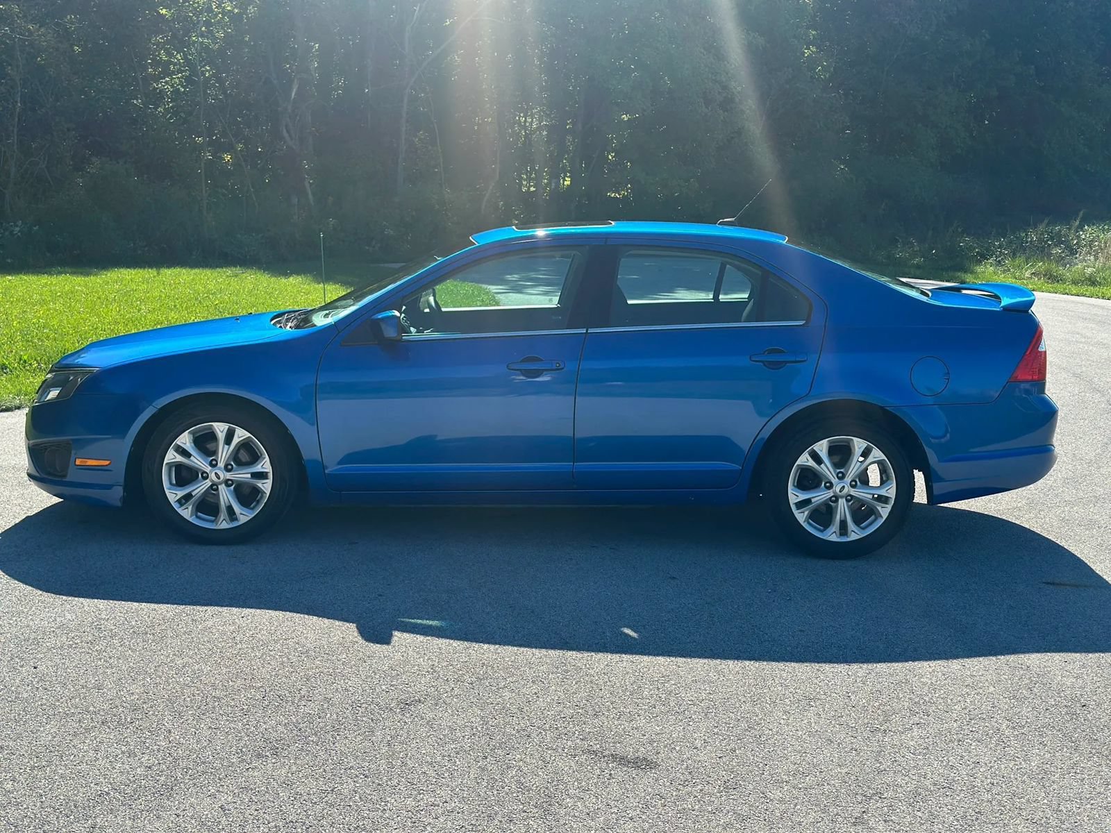 Used 2012 Ford Fusion SE FWD image 8