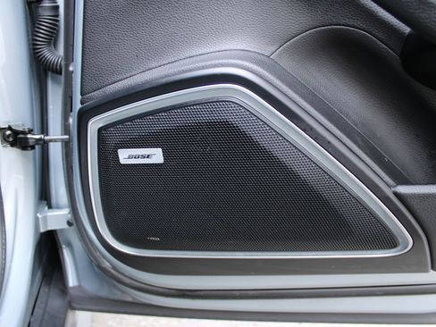 Used 2018 Porsche Panamera 4 image 23