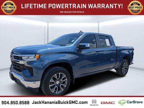 Used 2024 Chevrolet Silverado 1500 LT AWD/4WD image 7