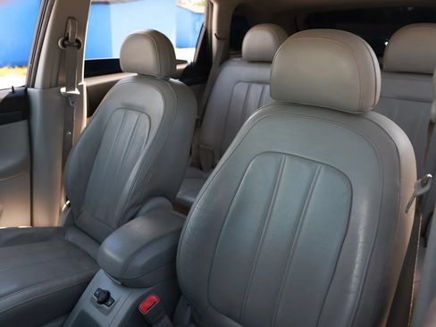 Used 2008 Saturn Vue XR w/ Premium Trim Package FWD image 13