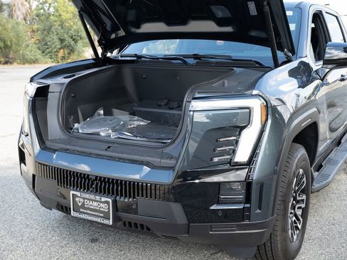 New 2026 GMC Sierra EV Elevation AWD/4WD image 11