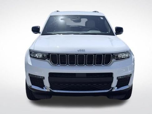 Used 2025 Jeep Grand Cherokee L Limited AWD/4WD image 2