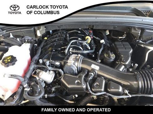 Used 2023 Jeep Grand Cherokee L Laredo AWD/4WD image 23