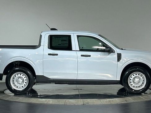 New 2026 Ford Maverick XL FWD image 11