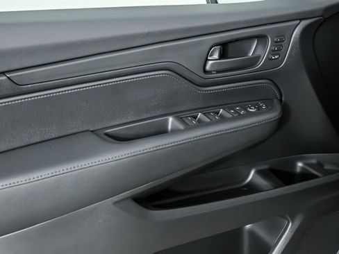 Used 2026 Honda Odyssey EX-L image 18