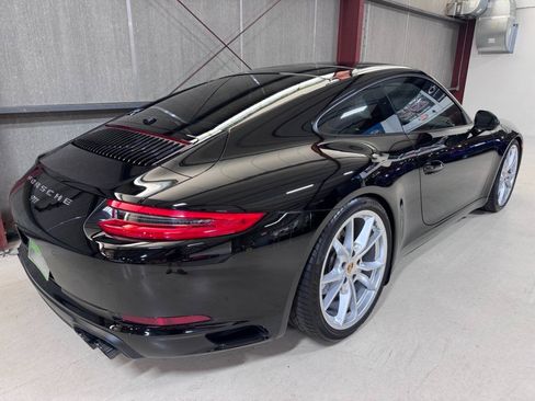 Used 2019 Porsche 911 Carrera image 30