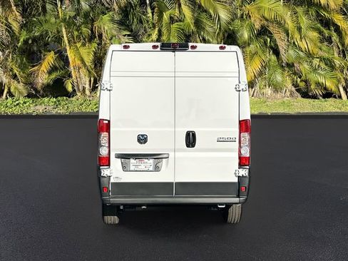 New 2026 RAM ProMaster 2500 w/ Convenience Group FWD image 4