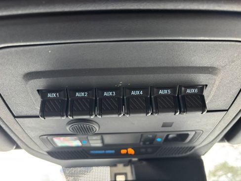 Used 2024 Ford Bronco Black Diamond image 30