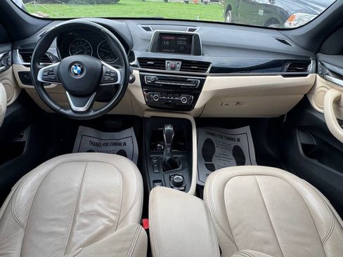 Used 2018 BMW X1 sDrive28i image 16
