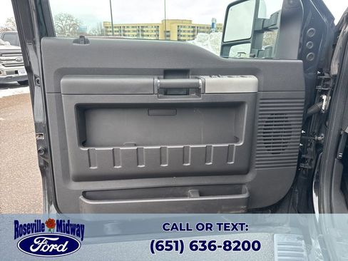 Used 2014 Ford F250 Lariat w/ Chrome Package image 31
