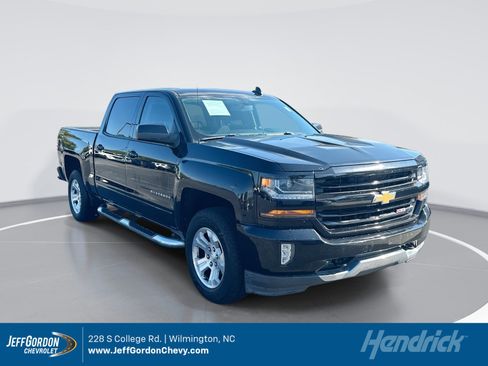 Used 2017 Chevrolet Silverado 1500 LT w/ All Star Edition AWD/4WD image 1