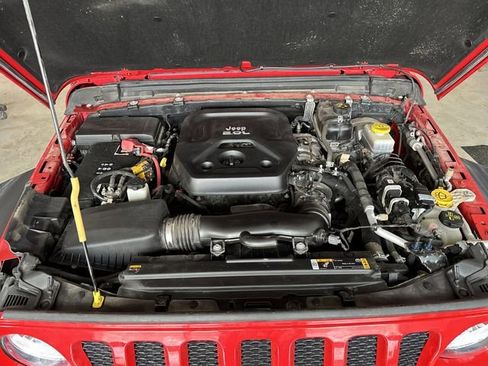 Used 2022 Jeep Wrangler Sport S image 30