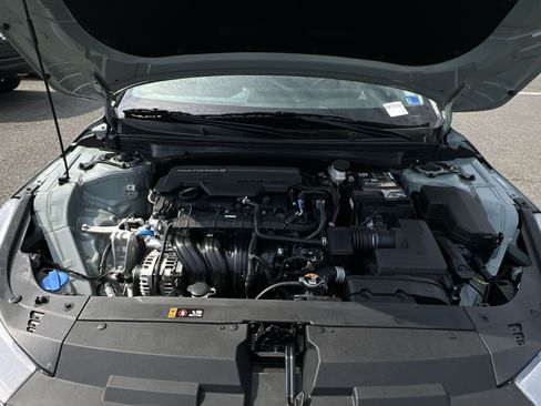 New 2026 Kia K4 FWD image 32