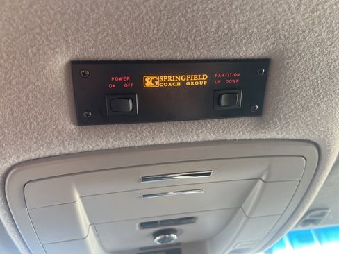 Used 2019 GMC Yukon XL Denali image 37