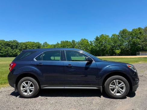 Used 2017 Chevrolet Equinox LS w/ LPO, Protection Package FWD image 5