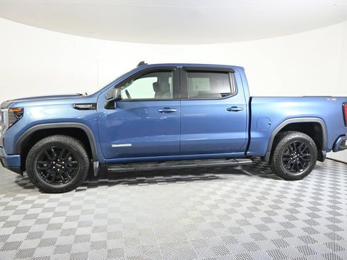 Used 2024 GMC Sierra 1500 Elevation w/ Preferred Package AWD/4WD image 2