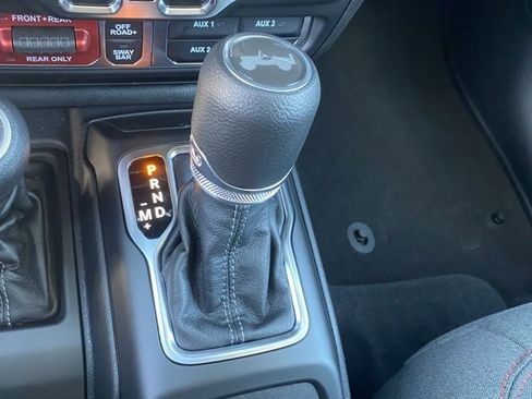 New 2025 Jeep Wrangler Rubicon w/ Technology Group image 23