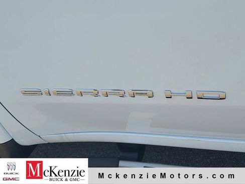 New 2026 GMC Sierra 3500 SLT w/ SLT Premium Package AWD/4WD image 28