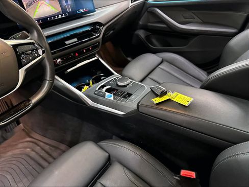 Used 2025 BMW i4 eDrive40 w/ M Sport Package RWD image 19