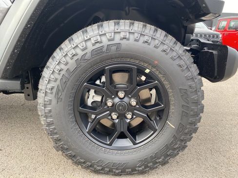 New 2026 Jeep Wrangler Sport AWD/4WD image 9