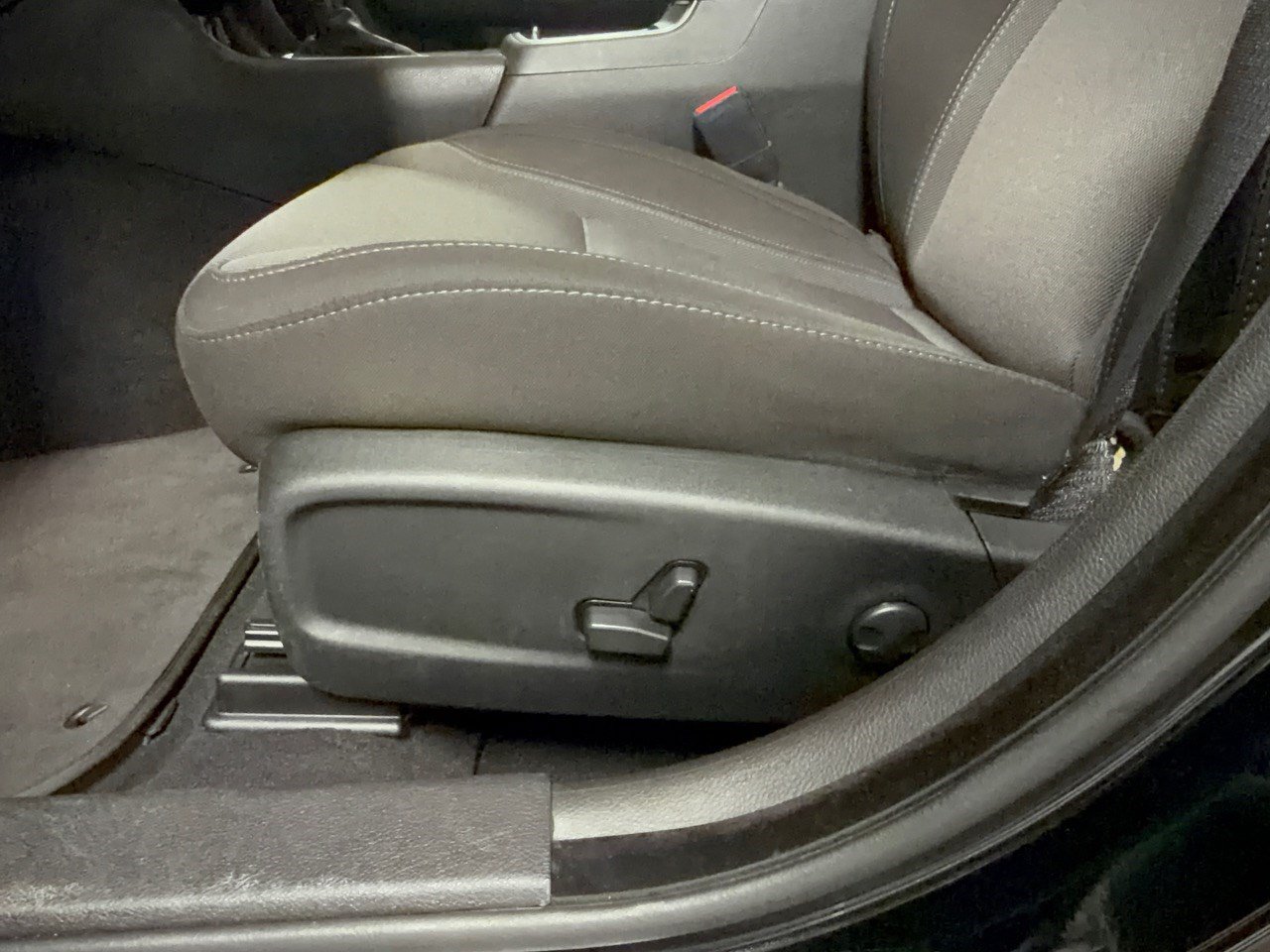 Used 2022 Dodge Charger SXT RWD image 16
