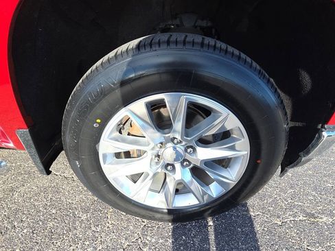 Used 2022 Chevrolet Silverado 1500 LTZ image 11