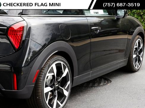 Used 2025 MINI Cooper S FWD image 10