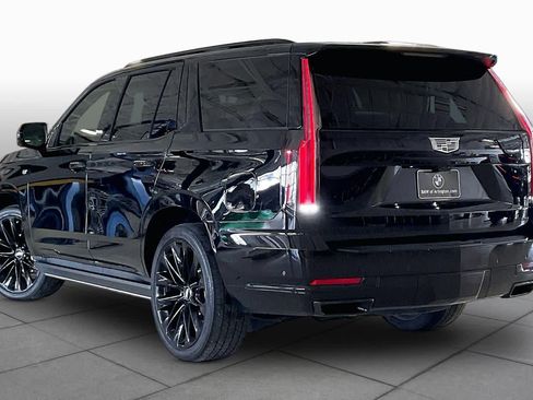 Used 2025 Cadillac Escalade Sport Platinum w/ LPO, ONYX Package AWD/4WD image 11