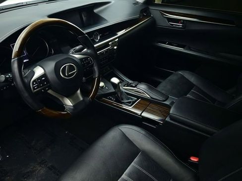 Used 2016 Lexus ES 350 w/ Luxury Package w/Wood Trim image 47