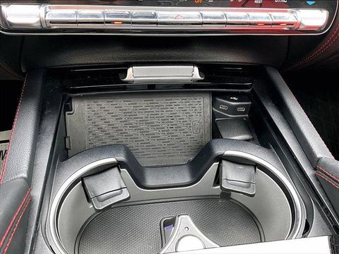 Used 2024 Mercedes-Benz GLE 53 AMG 4MATIC image 23