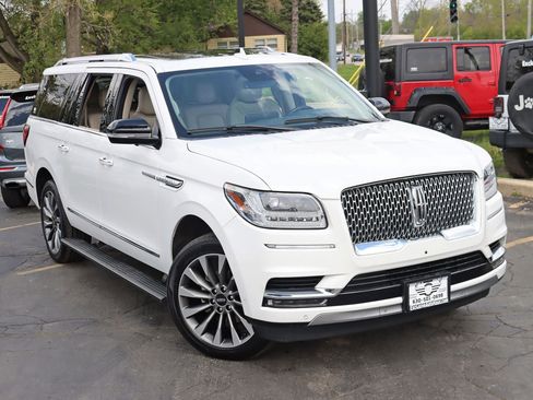 Used 2020 Lincoln Navigator L Reserve w/ Luxury Package AWD/4WD image 7